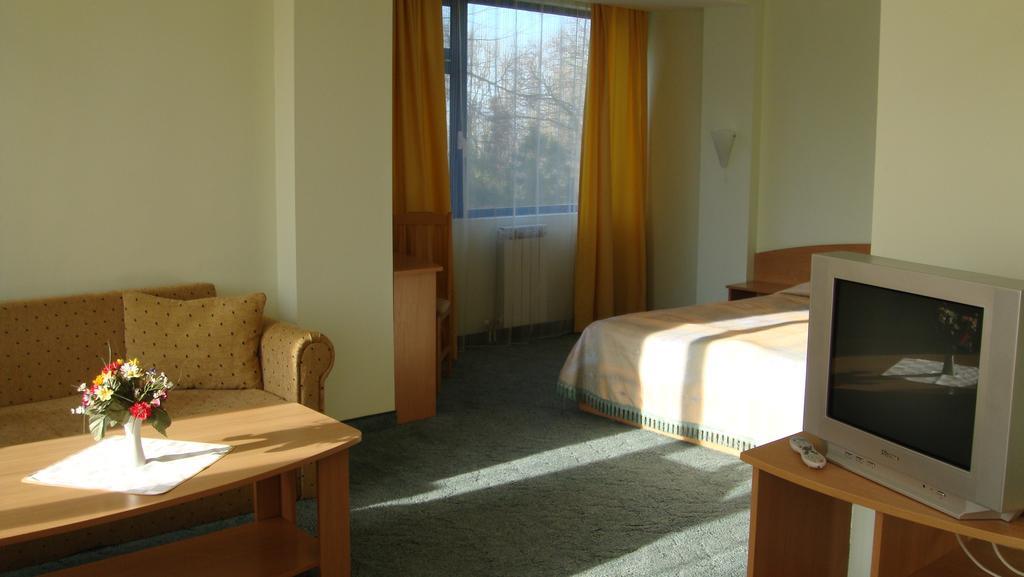 Балнеохотел "Свети Мина" Vetren (Burgas) Phòng bức ảnh